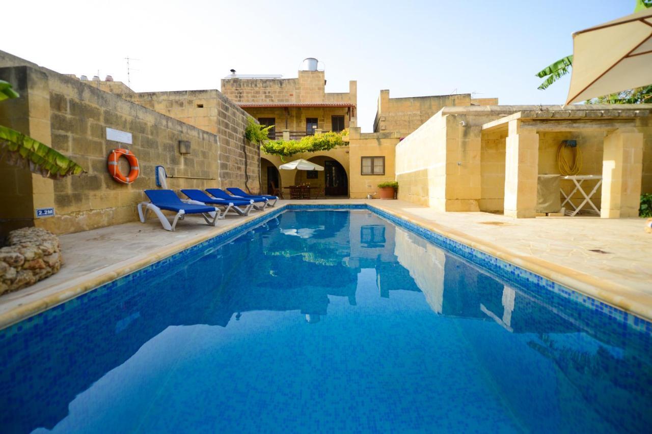 Tal-Masklu Farmhouse Gharb  Luaran gambar